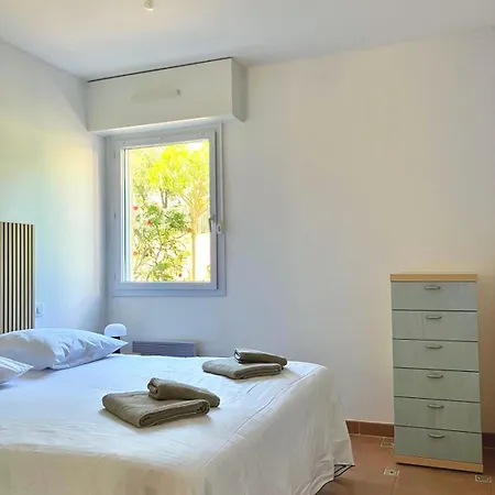 L'ecrin Des Deux Lions Apartment
