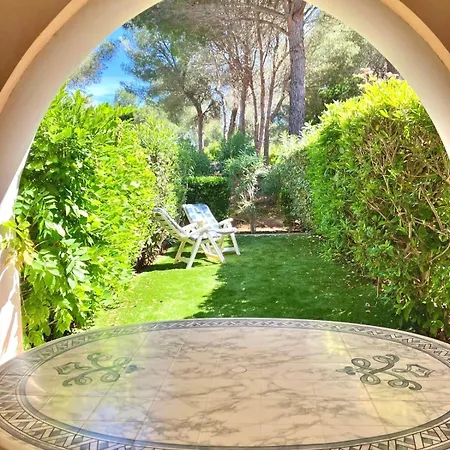 L'ecrin Des Deux Lions Apartment Saint-Raphael (Var)